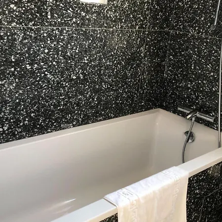 Corsica Townhouse Near Canella Beach Prázdninový dům *